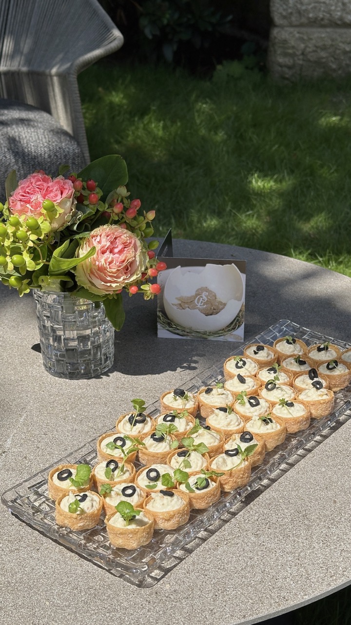Sommerfest Catering in München 24 Ein angerichtetes Tablett aus dem Flying Buffet von CSL Catering München