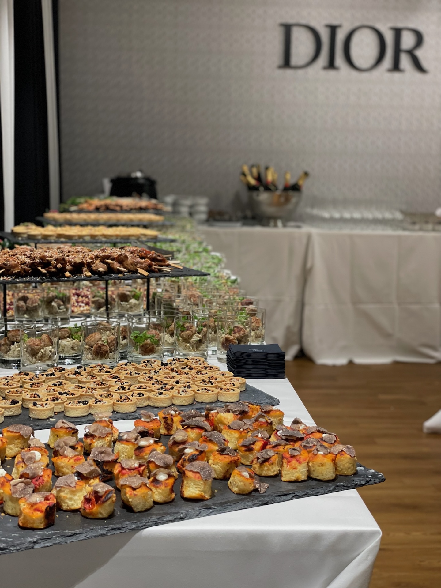 Luxus Catering München 41 Ein Fingerfood Buffet von CSL Catering München, Weihnachtsfeier Buffet Ideen