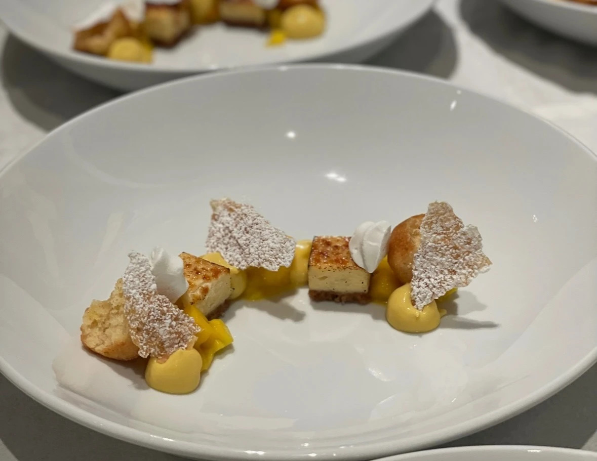 Millie Feuille Mango Karamell Weiße Schokolade von CSL Catering München